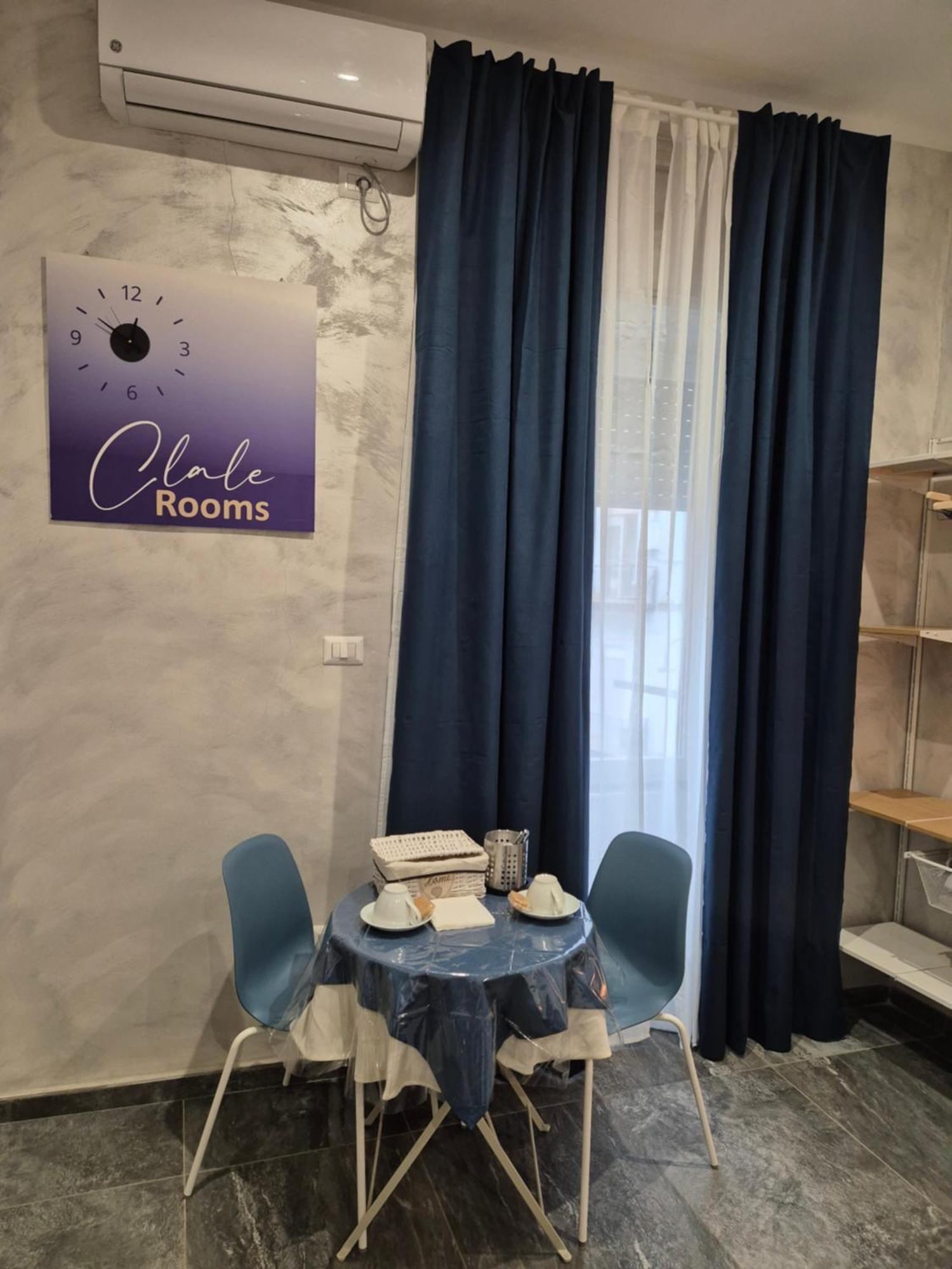 Clale Rooms Naples Extérieur photo