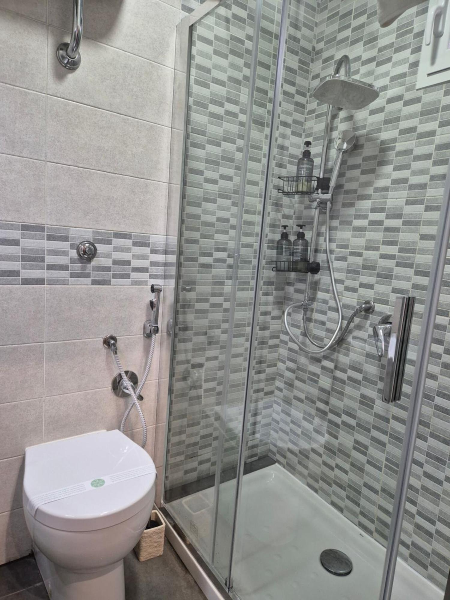 Clale Rooms Naples Extérieur photo